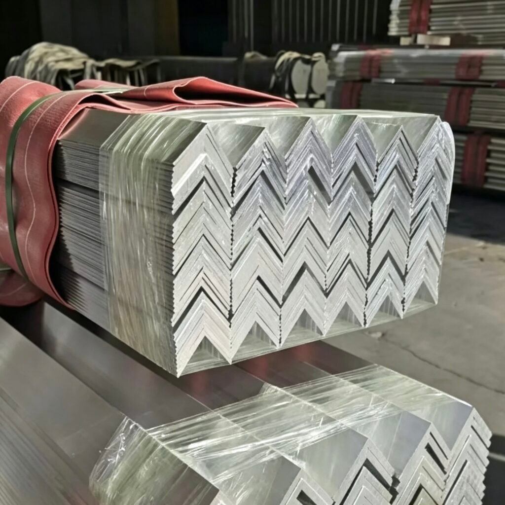 High quality Vanway Tech extruded aluminum angle profile, equal unequal leg L shape, 6063 T5 alloy, raw silver finish, perfect for building construction, furniture framing, corner reinforcement, decorative trim and industrial support brackets.
